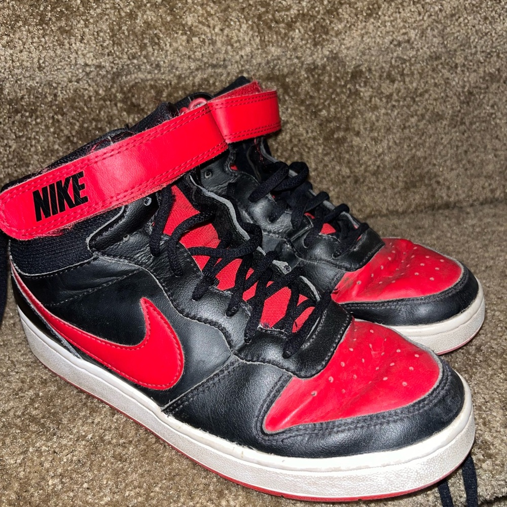 Nike Black and Red High-Top Shoes